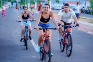 domingo na avenida12